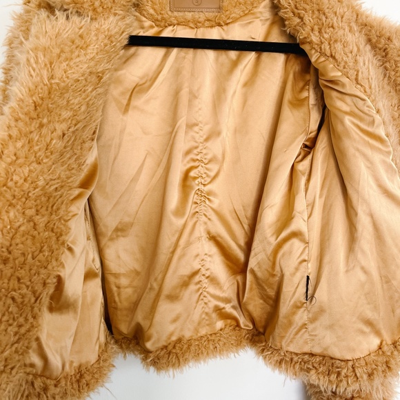 EUC BlankNYC Sahara Brown Faux Fur Teddy Jacket Coat Size Small - Picture 6 of 7
